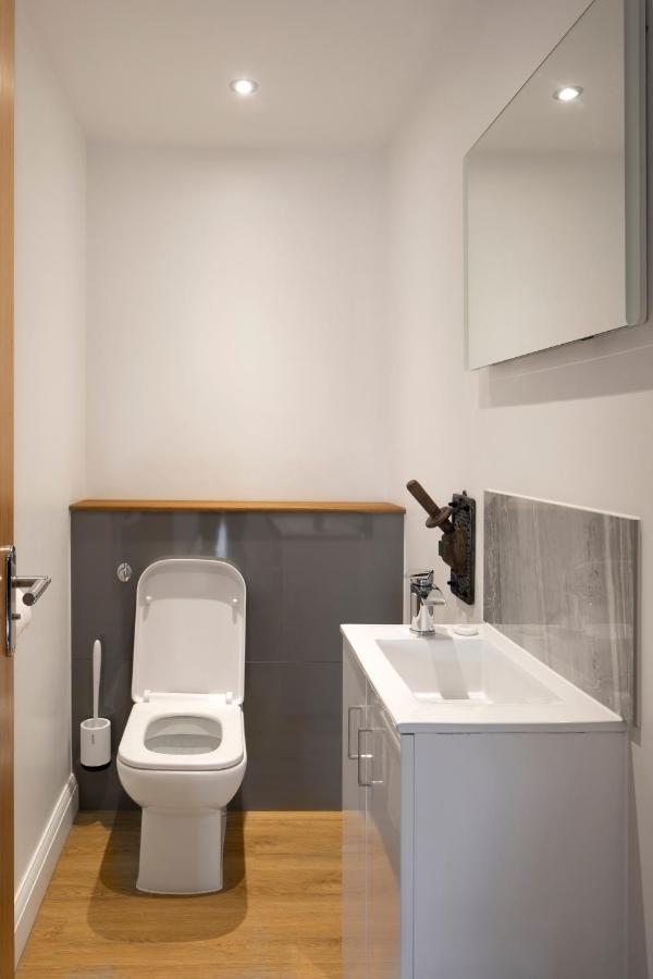 Appartamento no 1 Wood Street Swindon Esterno foto
